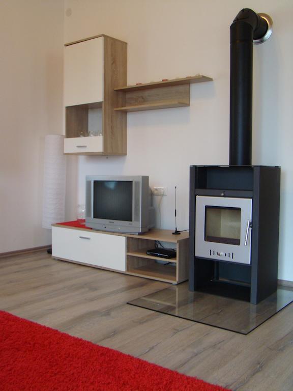 Landgut Feuersang Apartment ซังคท์ไวท์ อิม โพเงา ห้อง รูปภาพ